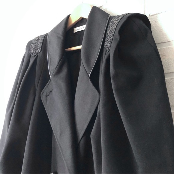 Absolutely gorgeous 80s Avant Garde Wool Coat - Picture 7 of 15